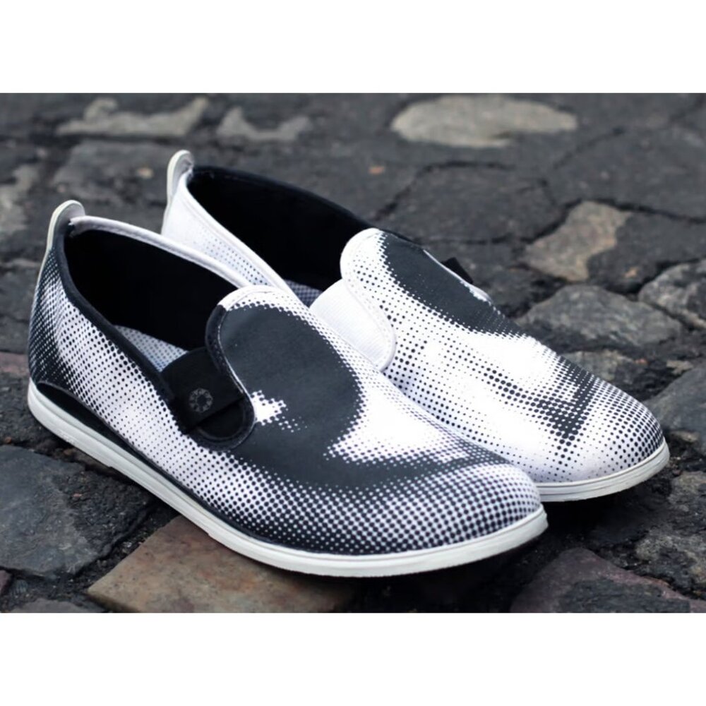 RARE BAGUA x JR Jean Rene Collab Lightweight Sneakers 2013 Slip On Shoes NWT